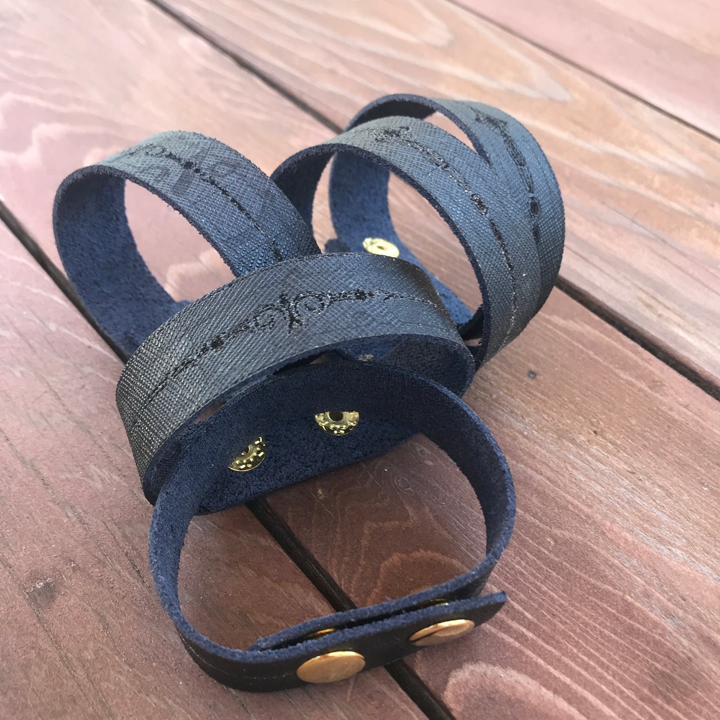 Leather Shawl Cuff - black