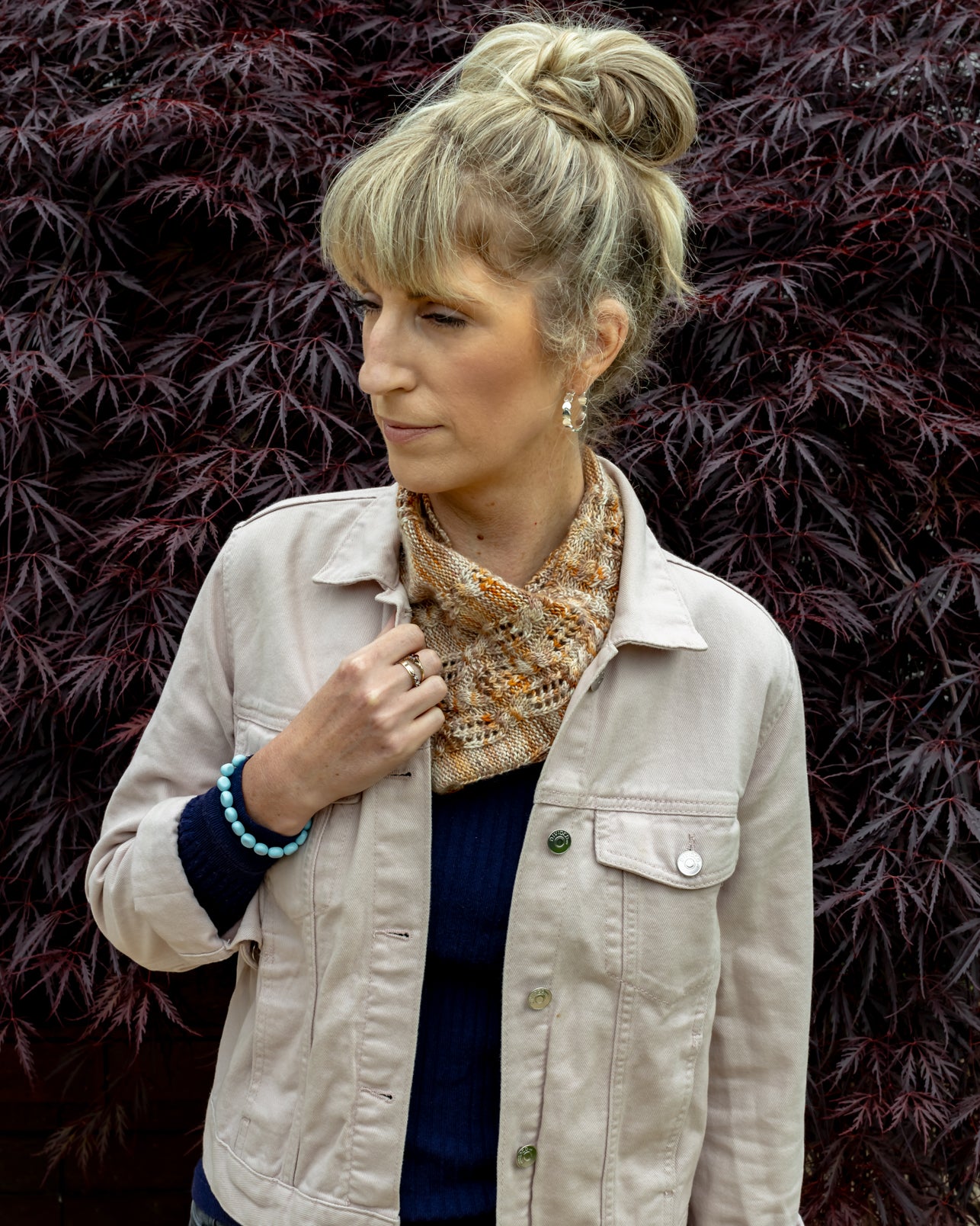 Twisting Up Cowl Pattern